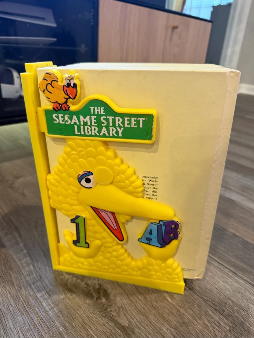 The Sesame Street Treasury Collection - Assorted Yellow Covers